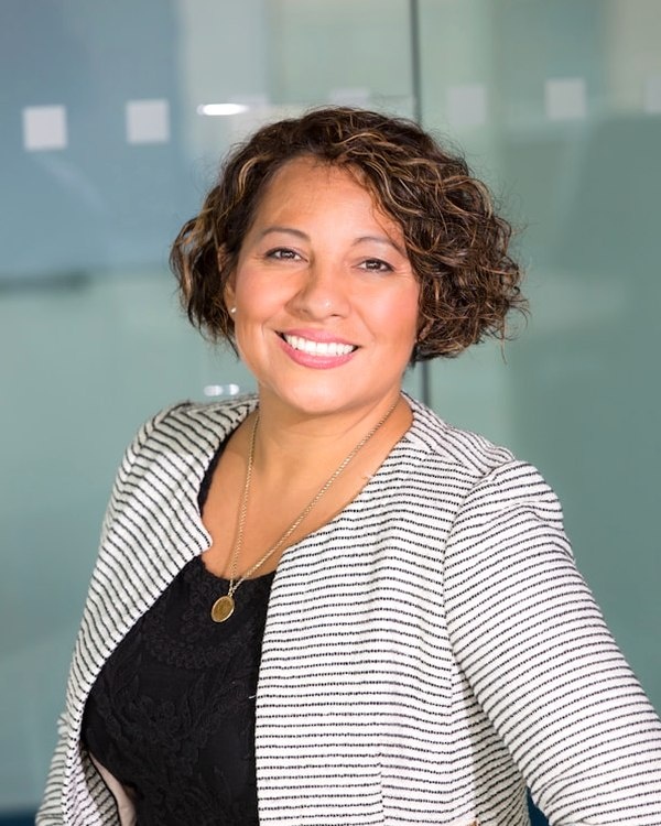 Elena Ionescu, senior portfolio analyst